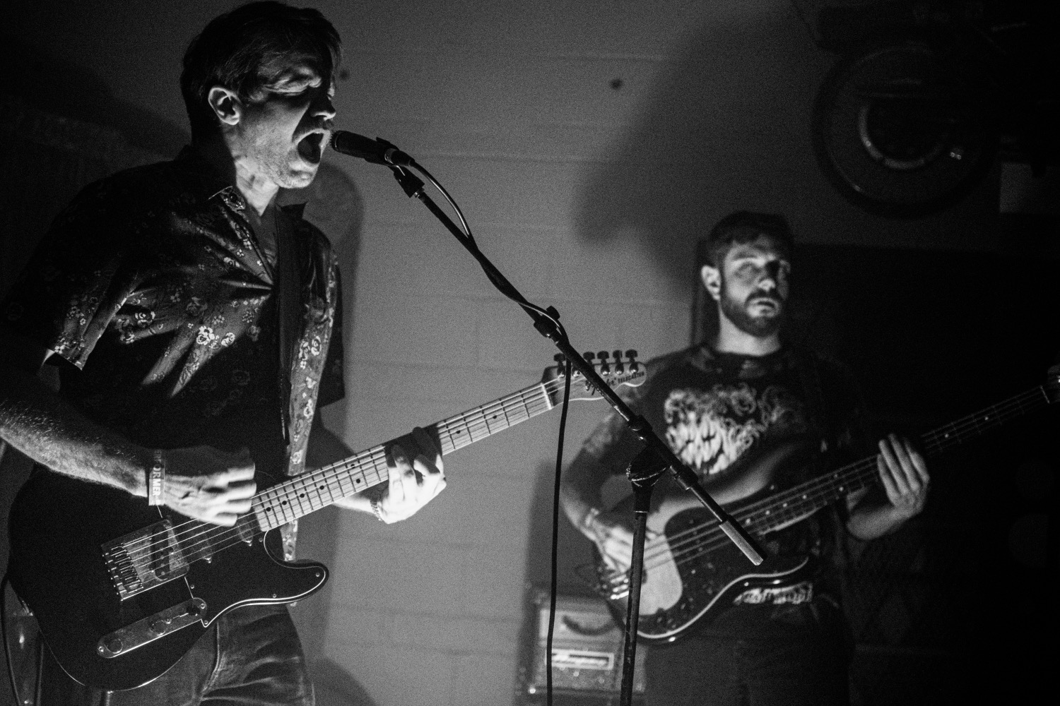 Powder Horns The Creative Works Of Jonny Leather powder-horns-the-creative-works-of-jonny-leather